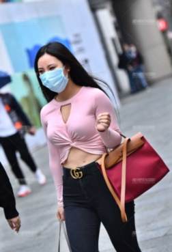 山河远阔，人间烟火，无一是你，无一不是你。