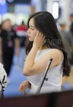 简约的时尚也变得高级[<font color=red>30P</font>]