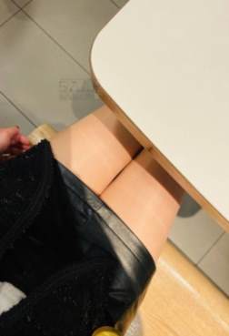 这样穿丝袜，优雅飘逸动人[<font color=red>7P</font>]