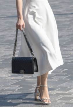 这样的气质，谁都不会拒绝[<font color=red>21P</font>]