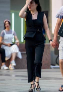 显高漂亮又高雅