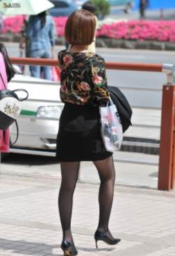 长腿走路更自信[<font color=red>11P</font>]