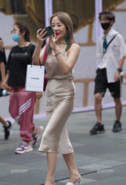 女孩子穿搭高跟鞋[<font color=red>6P</font>]