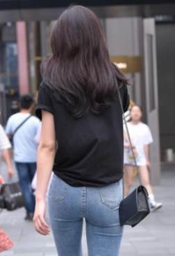 谁不想生活的像她一样惬意呢