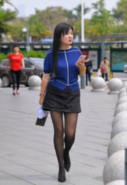 女生穿上细跟鞋[<font color=red>10P</font>]