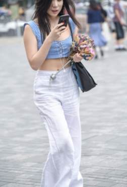 高跟鞋腿长穿搭