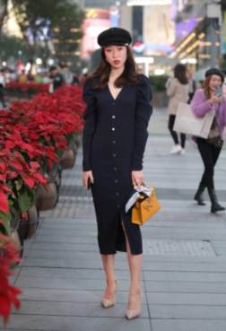 新款防狼高跟丝 自信满满[<font color=red>9P</font>]