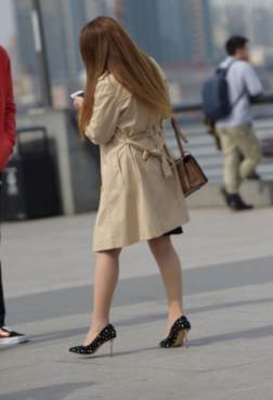 展示出优雅的气质[<font color=red>10P</font>]