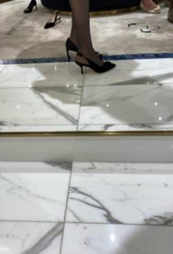 穿出美女独有的气质[<font color=red>92P</font>]