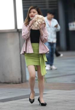 假如上街能偶遇那是最美的事[<font color=red>8P</font>]