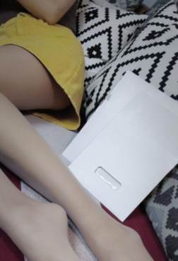 一双纤细的腿很美好[<font color=red>6P</font>]