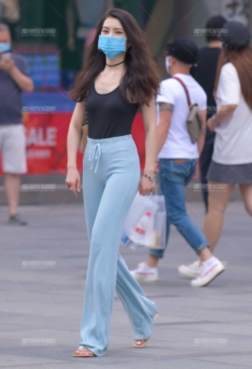 女性高跟鞋搭配