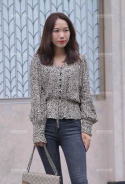 长腿漂亮高跟鞋