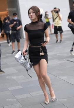 腿长迷人又优雅[<font color=red>7P</font>]