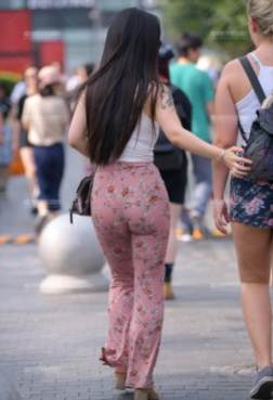 趁你心一软把它捏成爱我的形状。