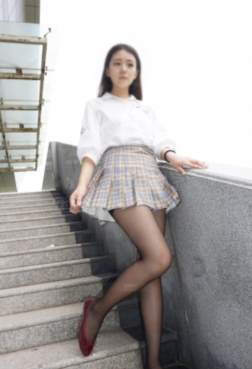 妖精视觉 -是女子总有一件压箱底的裙子[<font color=red>43P</font>]