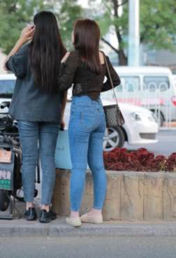 爱上jio穿时尚细跟鞋