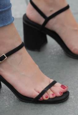 夏日细跟鞋穿搭