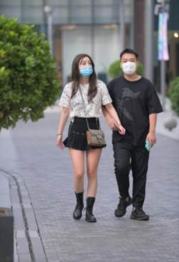 走路看上去更有气场[<font color=red>10P</font>]