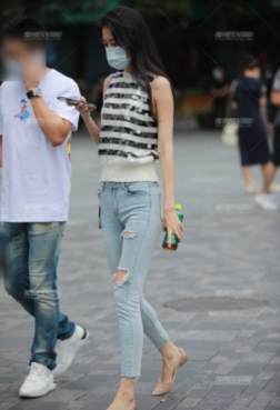 漂亮高挑[<font color=red>6P</font>]