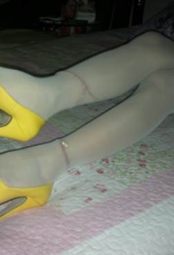 丝袜美足总和高跟鞋那么般配[<font color=red>13P</font>]