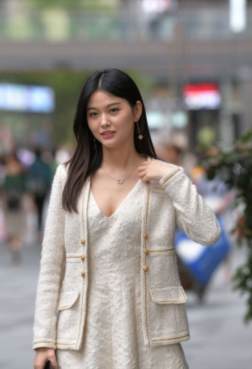 清新淡雅显腿长[<font color=red>109P</font>]