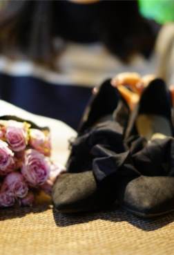 美女都细跟鞋[<font color=red>99P</font>]