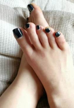 非常完美，白嫩怡人[<font color=red>9P</font>]