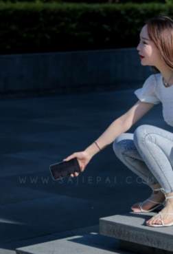 穿搭高跟鞋出街