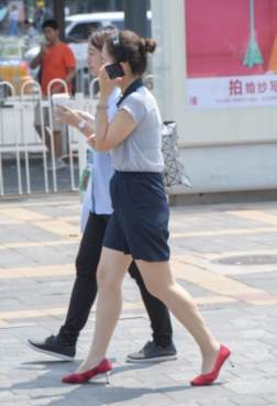 高级时尚又减龄[<font color=red>23P</font>]