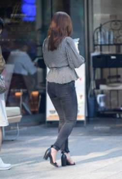 让女性秀出女神的姿态