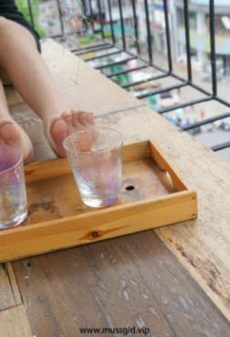 这个世界有点苦，我想给你一点甜[<font color=red>86P</font>]