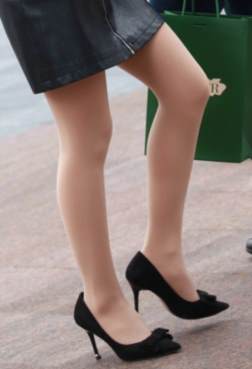 带的出去 领的回家 看着养眼[<font color=red>8P</font>]