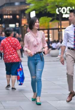 让女性显得特别有韵味