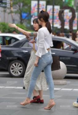 美女高跟鞋穿搭[<font color=red>7P</font>]