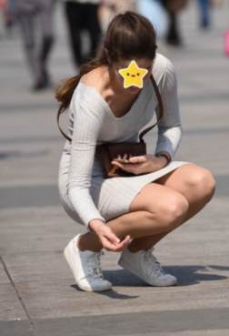 肉丝小白鞋，高挑美女正路过[<font color=red>18P</font>]