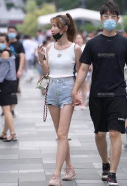 高跟鞋腿长穿搭[<font color=red>5P</font>]