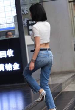 出街穿搭高跟鞋