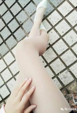 石板秀絲，座上凉吗？[<font color=red>5P</font>]