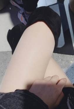 冬季潮流女神穿衣配丝风格喜不喜欢？[<font color=red>6P</font>]