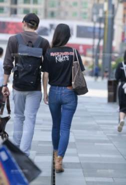 舒适时尚长靴很好看