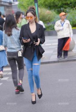 高跟鞋漂亮又简约