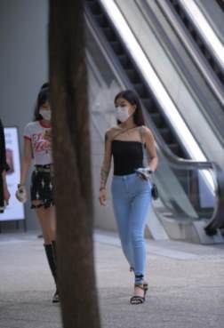 牛仔[<font color=red>6P</font>]