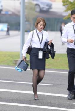 高跟鞋经典搭配[<font color=red>28P</font>]