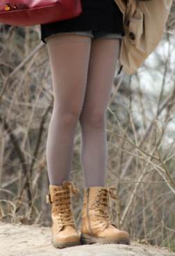 一个人的出行，差你[<font color=red>26P</font>]