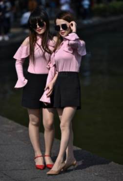 想牵着你的手，敬所有来宾的酒[<font color=red>7P</font>]