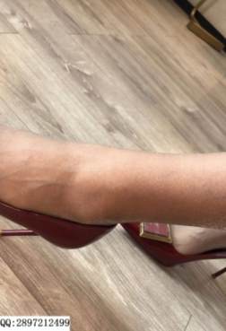 轻纱之美[<font color=red>23P</font>]