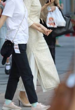 夏天细跟鞋搭配[<font color=red>9P</font>]