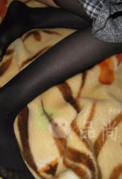 一双黒丝薄透可期..7P[<font color=red>7P</font>]