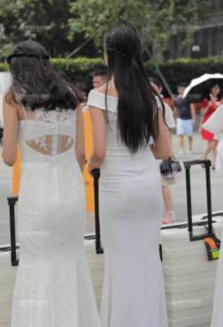 从前面 从后面 上下左右看个遍[<font color=red>20P</font>]